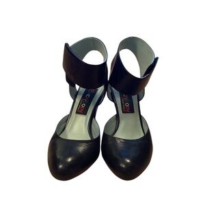 Leather Heels with Velcro Strap, black, size 36.5 (equivalent to 6.5 US)